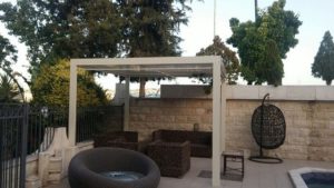 Read more about the article Choisir sa pergola adossée